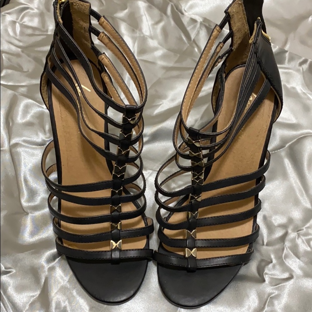 Heeled sandals